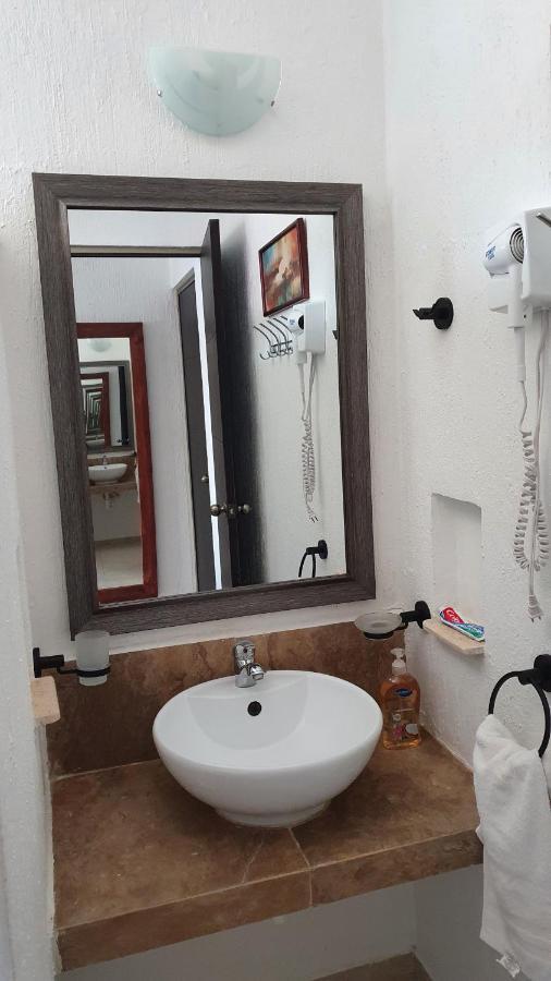 Villa Casa Hector, Con Jacuzzi, Cerca Del Foro Gnp. Mérida Exterior foto
