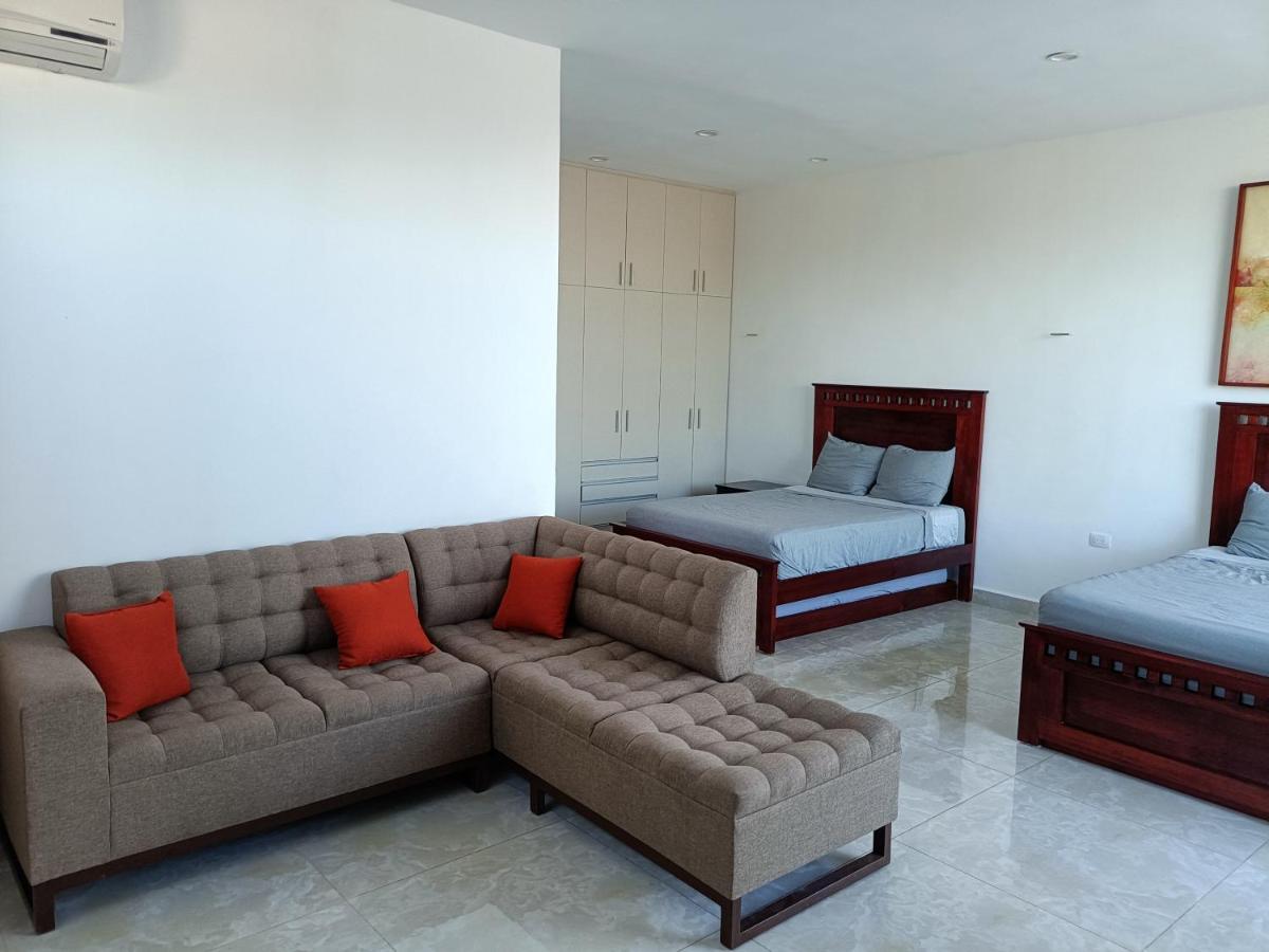 Villa Casa Hector, Con Jacuzzi, Cerca Del Foro Gnp. Mérida Exterior foto