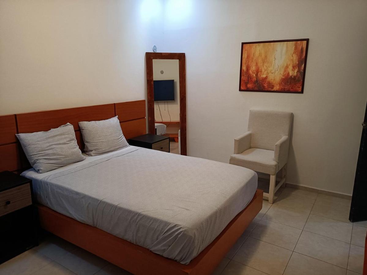 Villa Casa Hector, Con Jacuzzi, Cerca Del Foro Gnp. Mérida Exterior foto